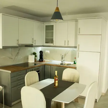 Evaggelia Design *